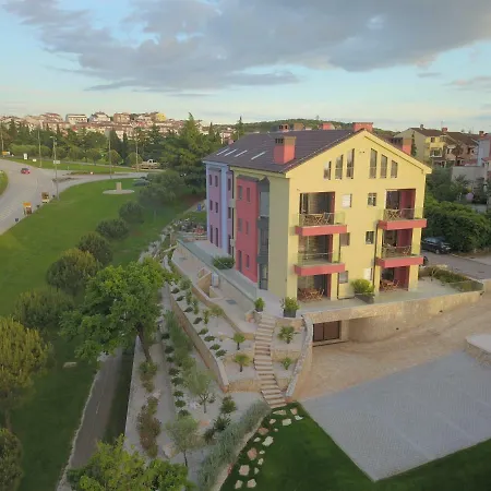 Aparthotel Arka 2*